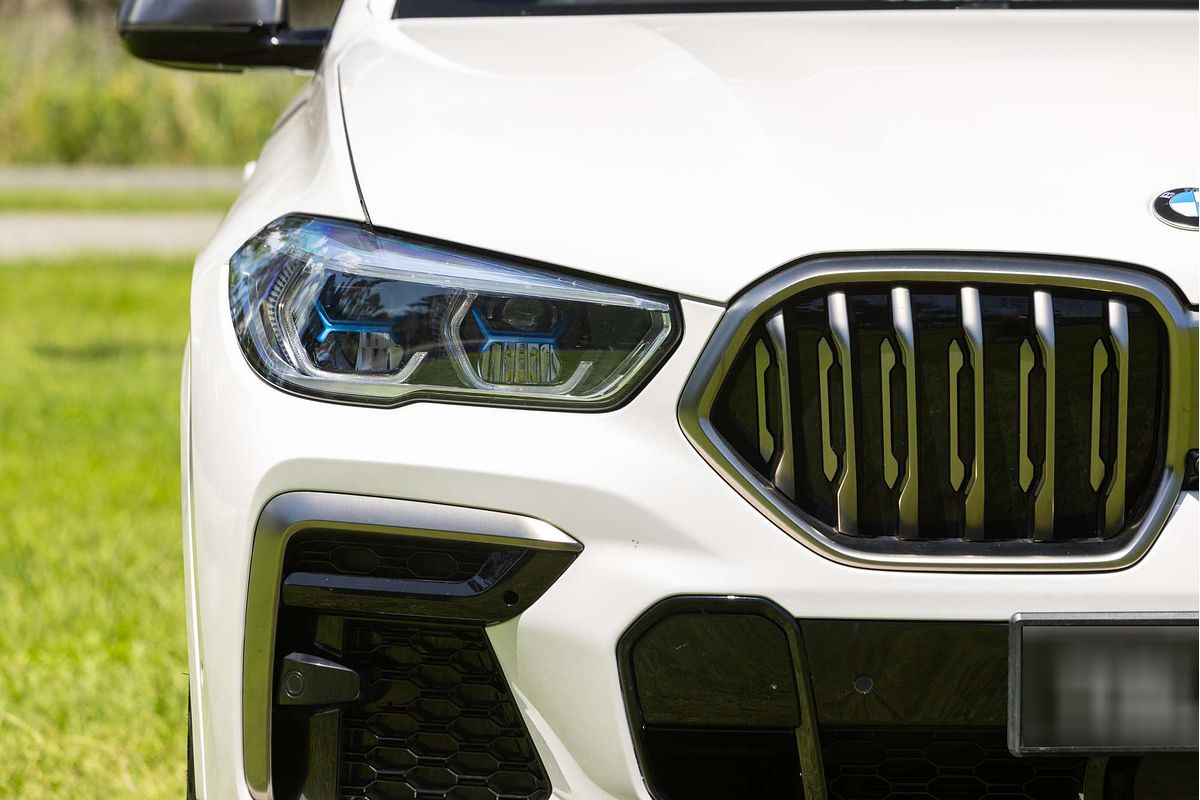2023 BMW X6 M50i G06