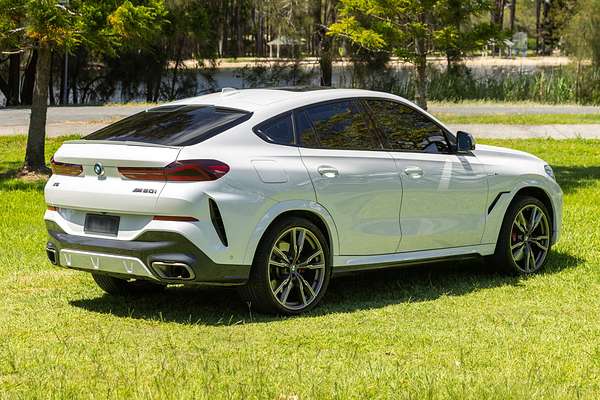 2023 BMW X6 M50i G06