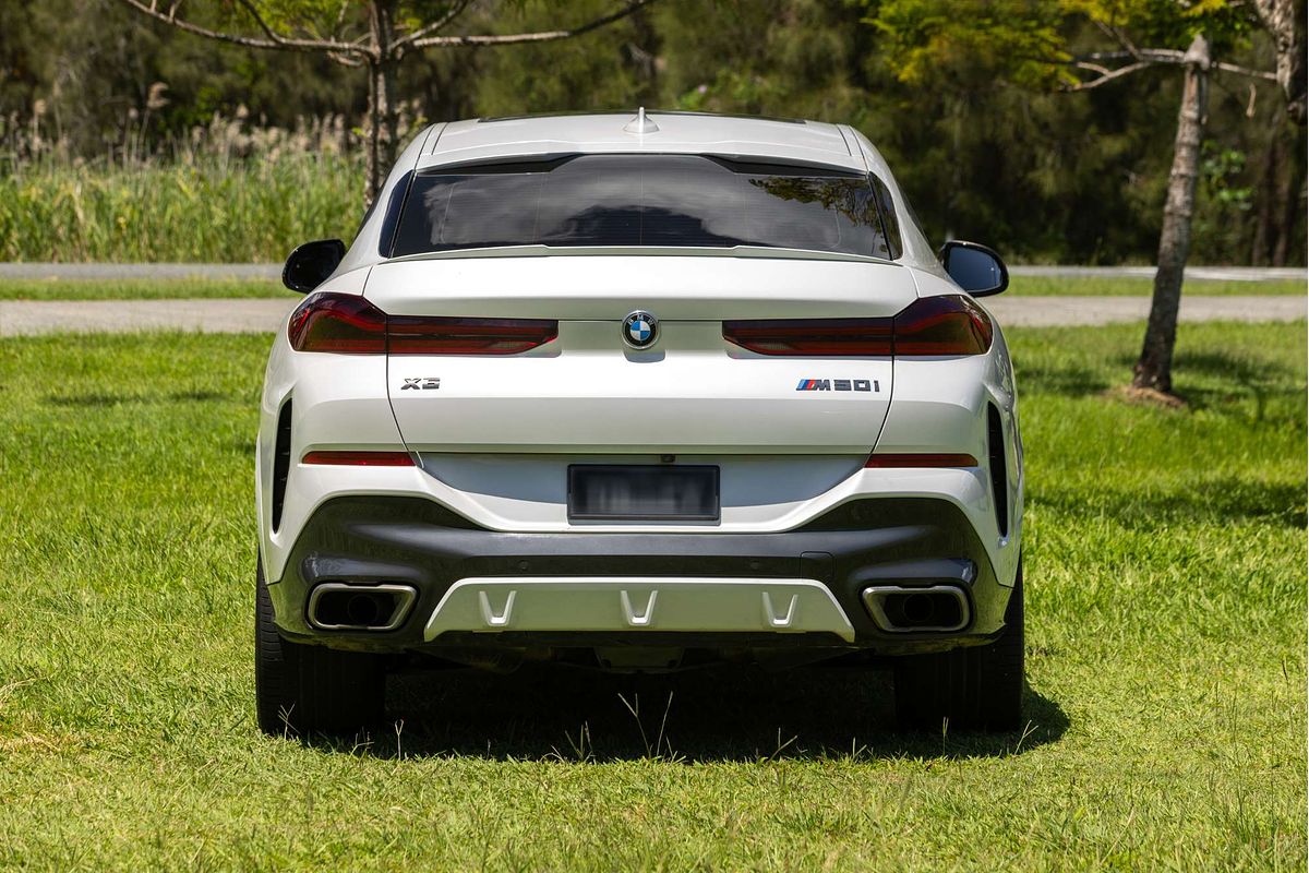 2023 BMW X6 M50i G06