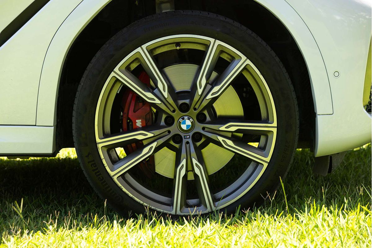 2023 BMW X6 M50i G06