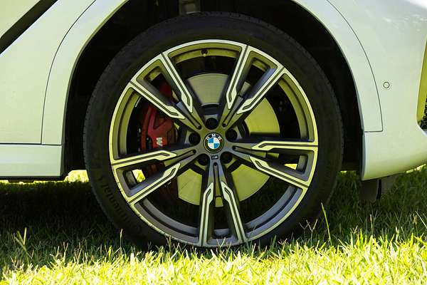 2023 BMW X6 M50i G06