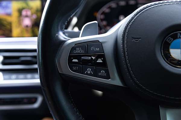 2023 BMW X6 M50i G06