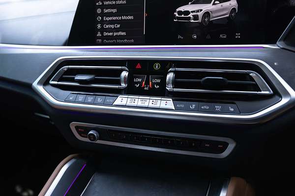 2023 BMW X6 M50i G06