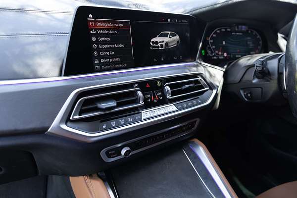 2023 BMW X6 M50i G06