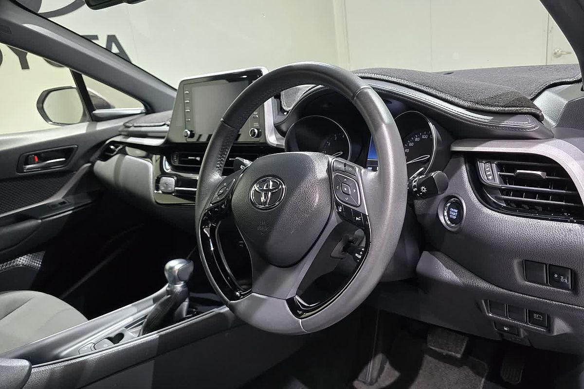 2022 Toyota C-HR GXL NGX10R