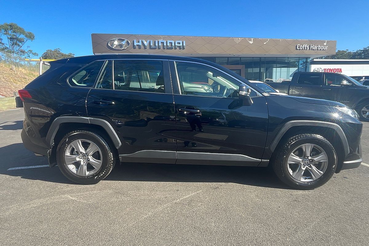 2024 Toyota RAV4 GX MXAA52R