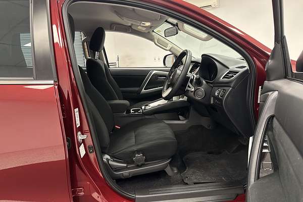 2024 Mitsubishi Pajero Sport GLX QG