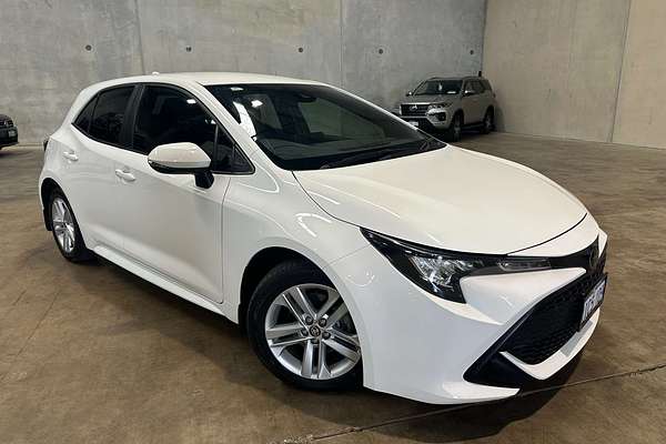 2021 Toyota Corolla Ascent Sport MZEA12R