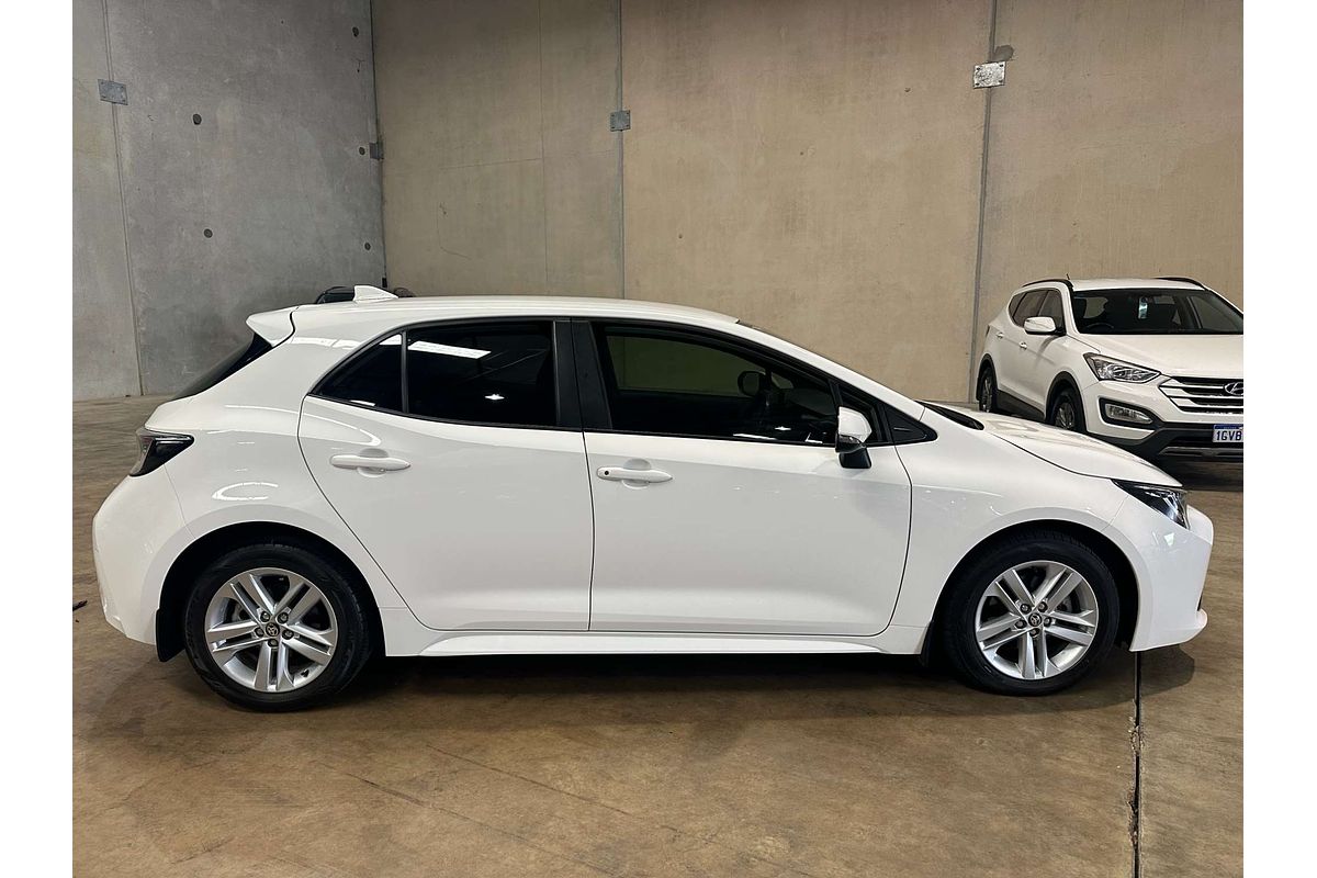 2021 Toyota Corolla Ascent Sport MZEA12R