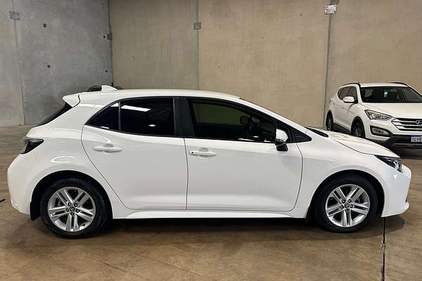 2021 Toyota Corolla Ascent Sport MZEA12R