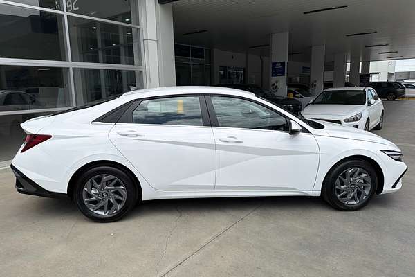 2025 Hyundai i30 Hybrid CN7.V2