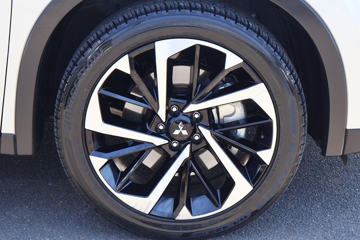 2022 Mitsubishi Outlander Aspire ZM