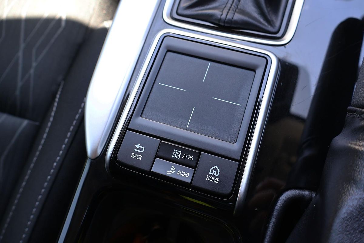 2018 Mitsubishi Eclipse Cross ES YA