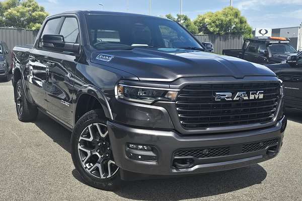 2025 RAM 1500 Laramie Sport Hurricane SO RamBox DT 4X4 SWB