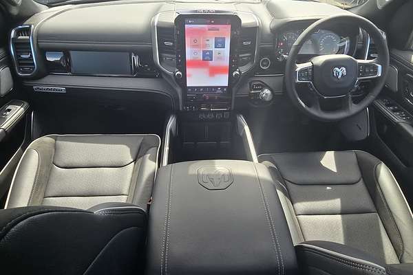 2025 RAM 1500 Laramie Sport Hurricane SO RamBox DT 4X4 SWB