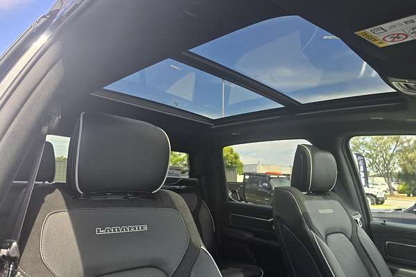 2025 RAM 1500 Laramie Sport Hurricane SO RamBox DT 4X4 SWB