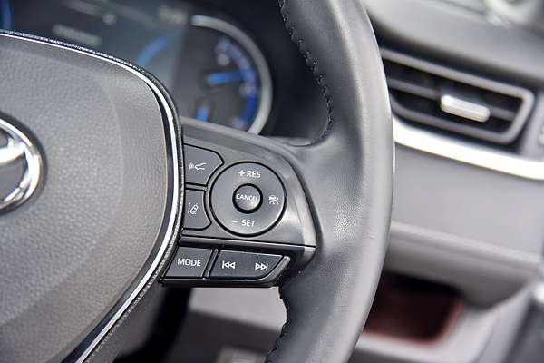 2020 Toyota RAV4 Cruiser AXAH54R