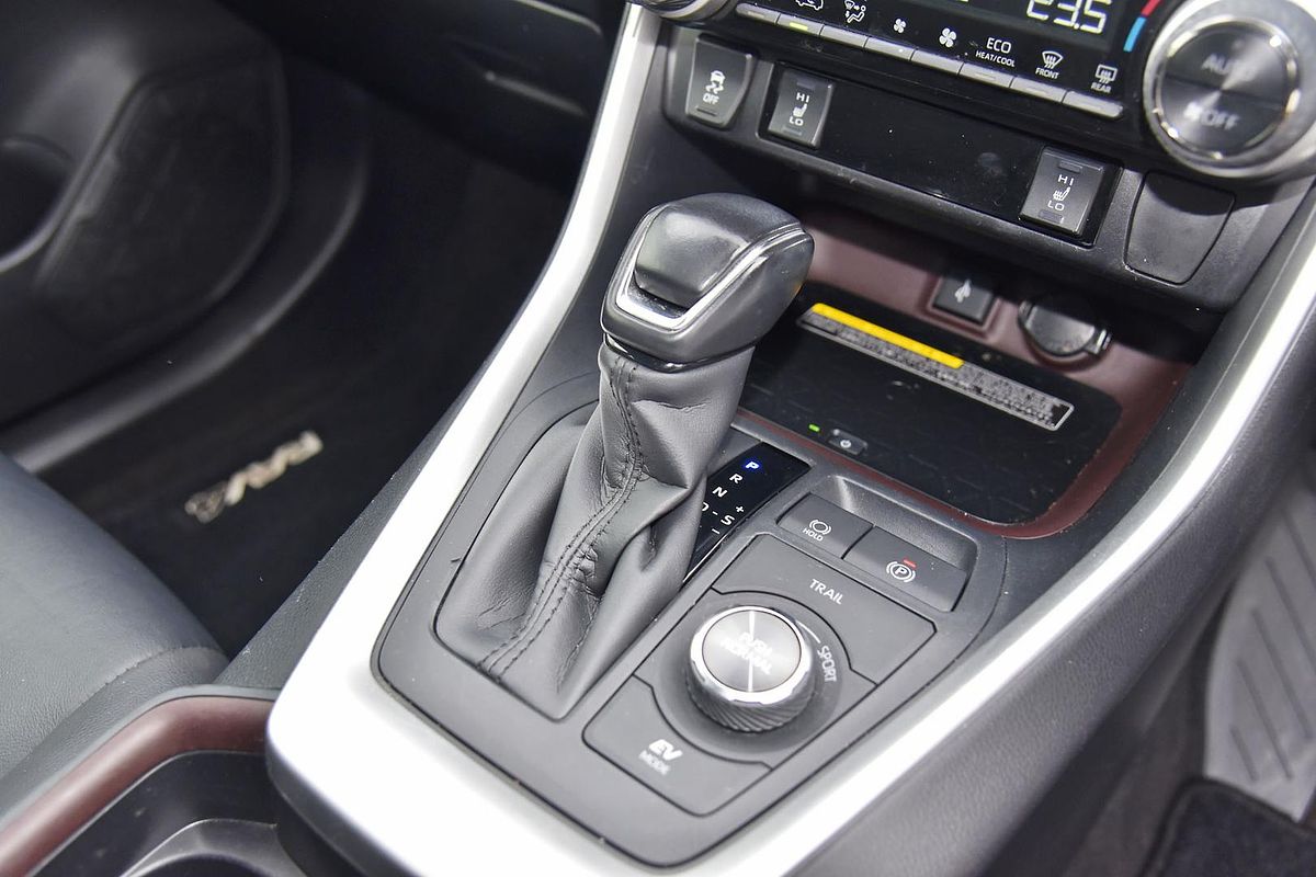 2020 Toyota RAV4 Cruiser AXAH54R