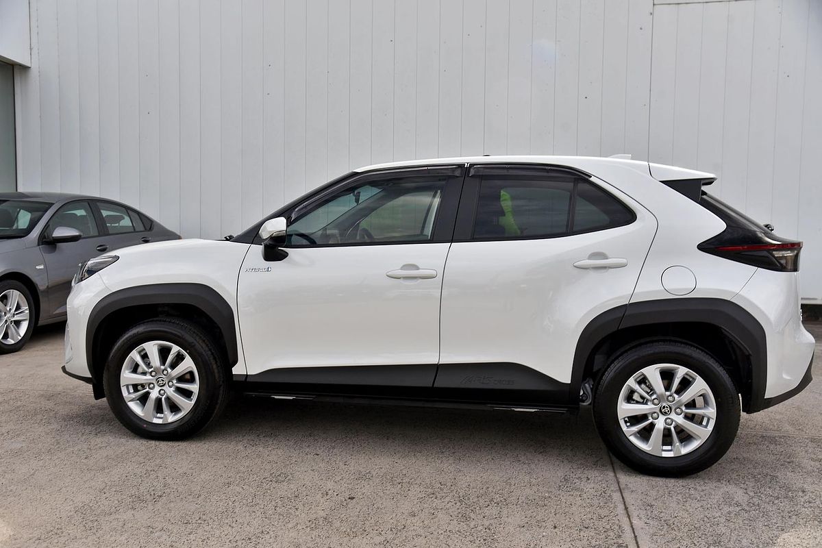 2023 Toyota Yaris Cross GXL