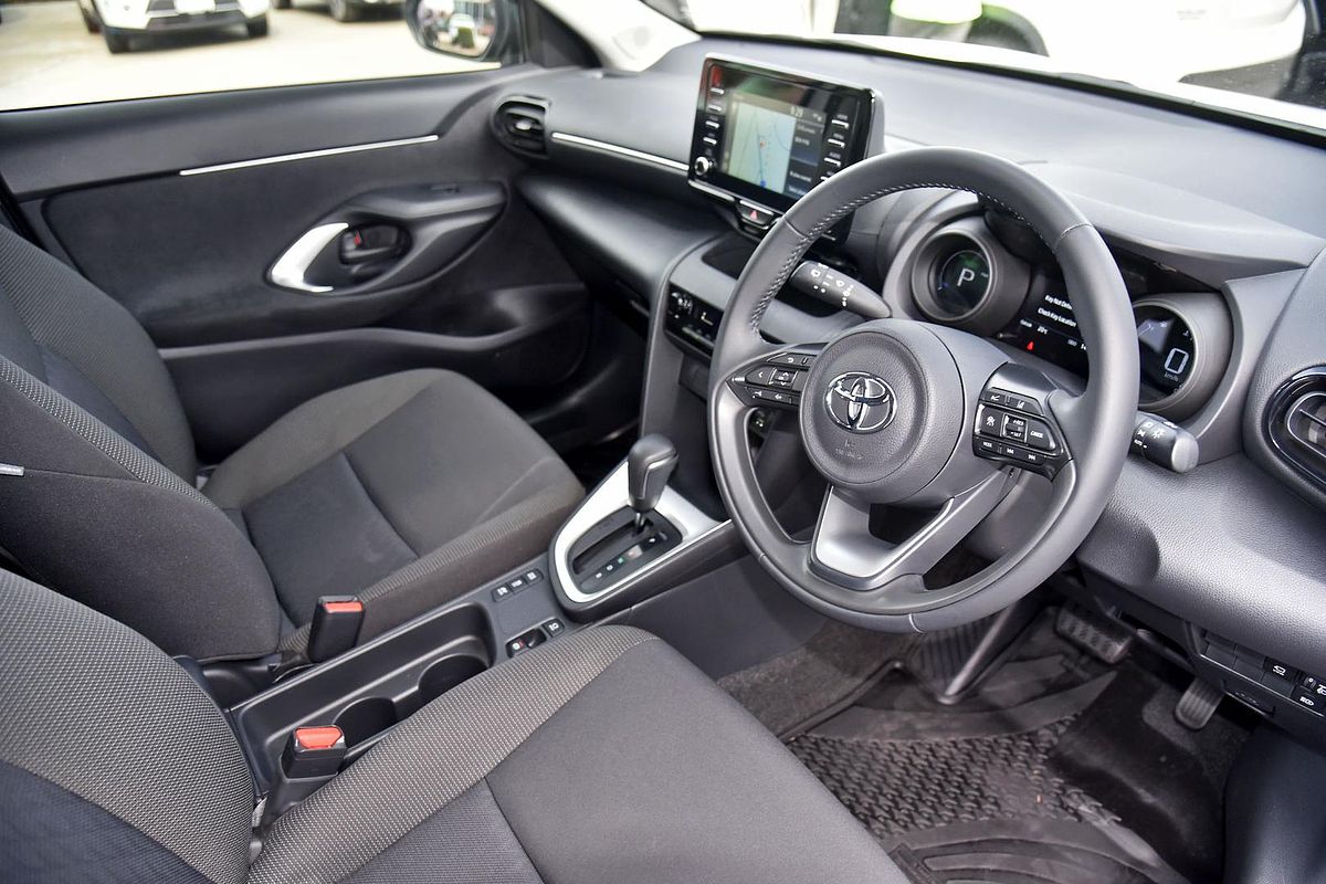 2023 Toyota Yaris Cross GXL