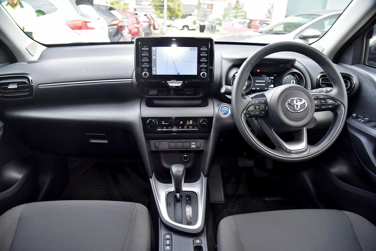 2023 Toyota Yaris Cross GXL