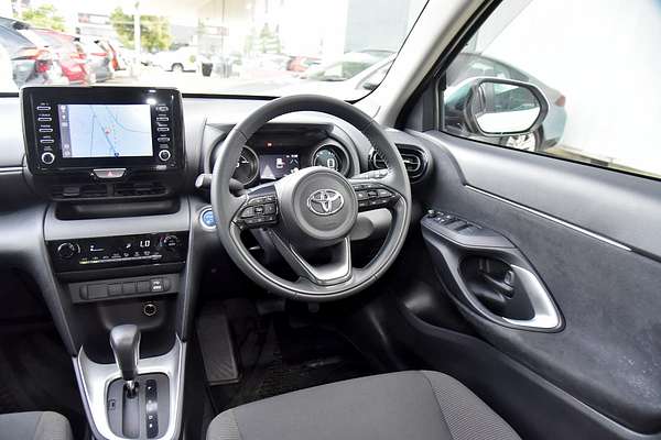 2023 Toyota Yaris Cross GXL