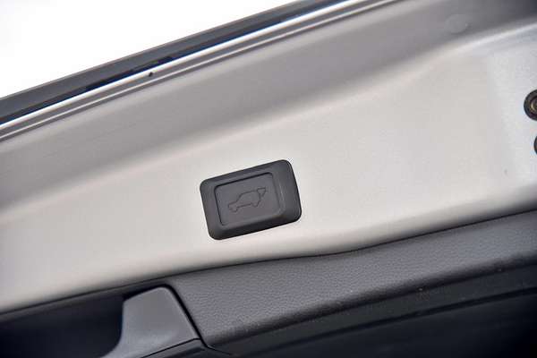 2022 Toyota RAV4 Cruiser AXAH54R