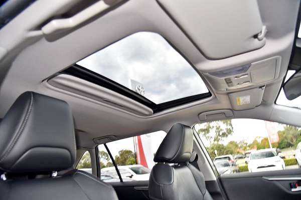 2020 Toyota RAV4 Cruiser AXAH52R