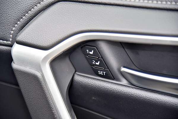 2020 Toyota RAV4 Cruiser AXAH52R