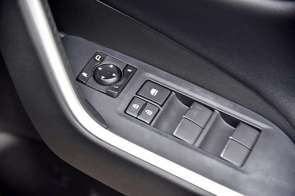 2020 Toyota RAV4 Cruiser AXAH52R