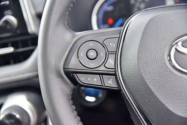 2020 Toyota RAV4 Cruiser AXAH52R