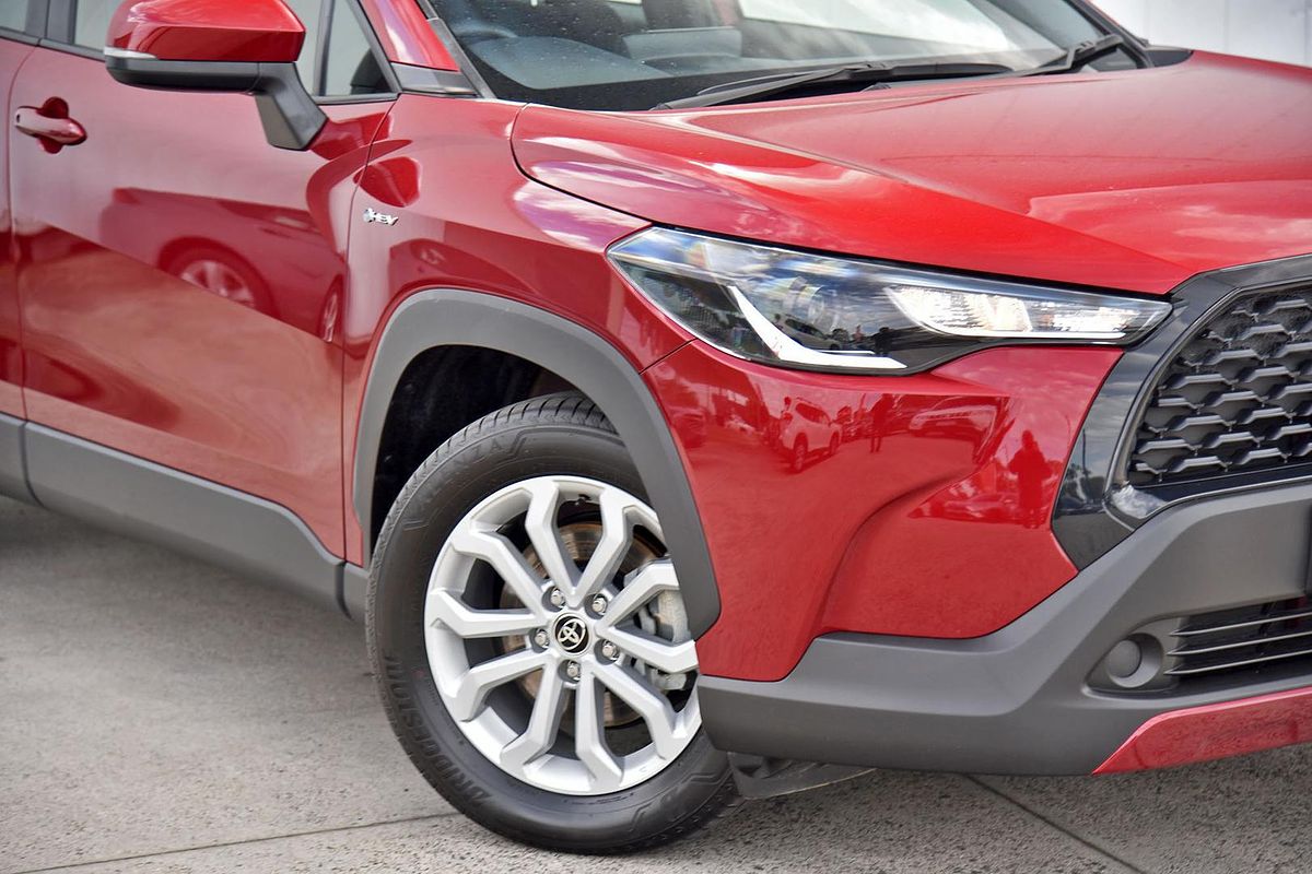 2024 Toyota Corolla Cross GX MXGH10R