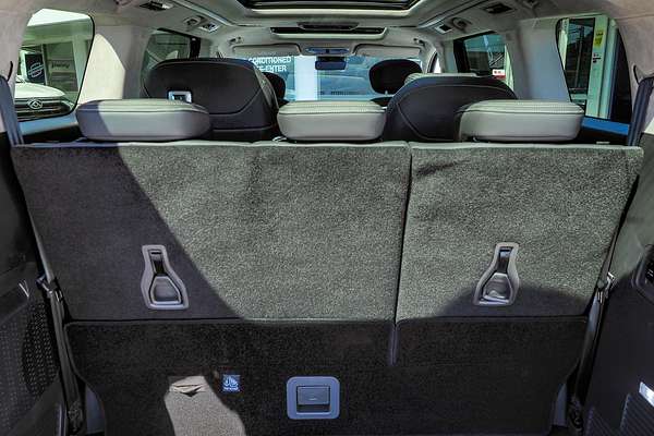 2023 LDV MIFA 9 Luxe