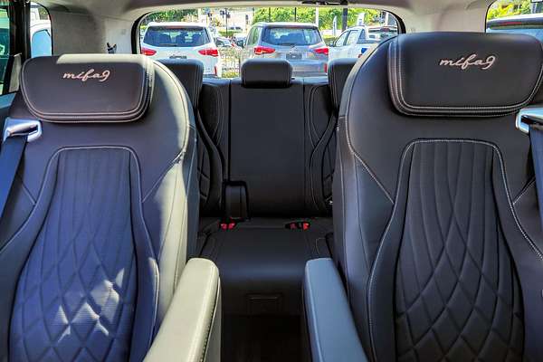 2023 LDV MIFA 9 Luxe