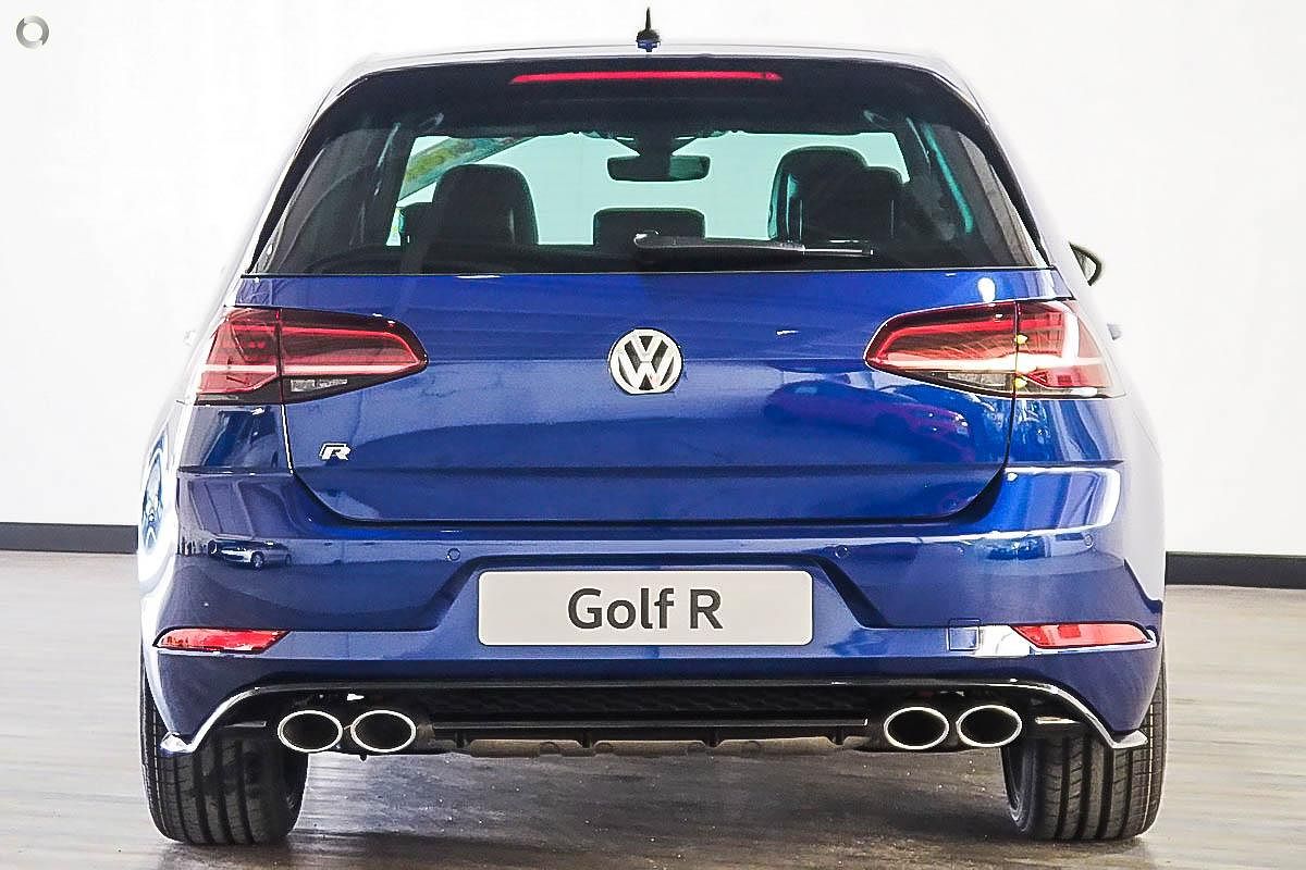 2017 Volkswagen Golf R 7.5