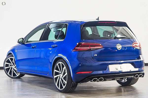2017 Volkswagen Golf R 7.5