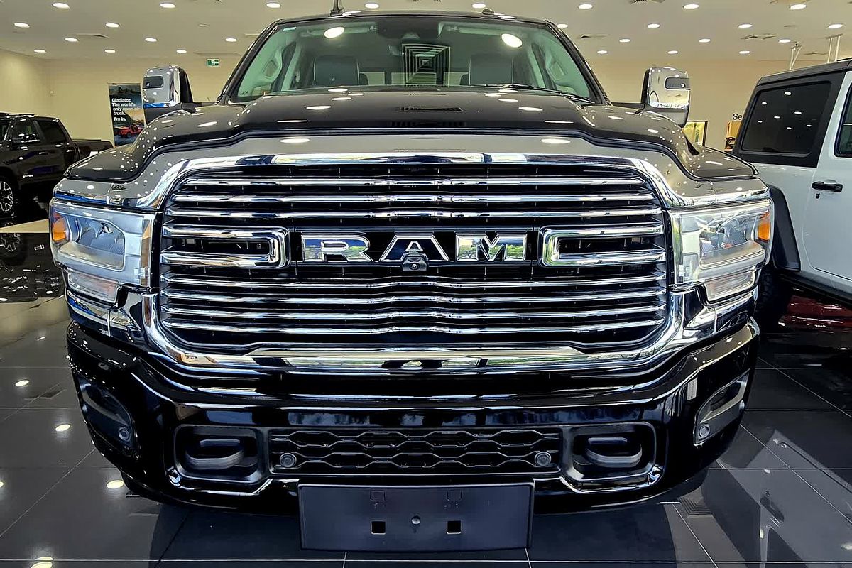 2024 RAM 2500 Laramie Rambox DJ 4X4