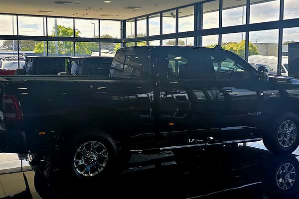 2024 RAM 2500 Laramie Rambox DJ 4X4