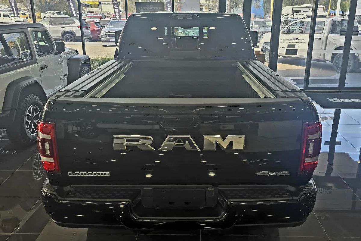2024 RAM 2500 Laramie Rambox DJ 4X4