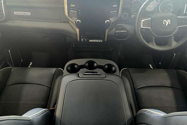 2024 RAM 2500 Laramie Rambox DJ 4X4