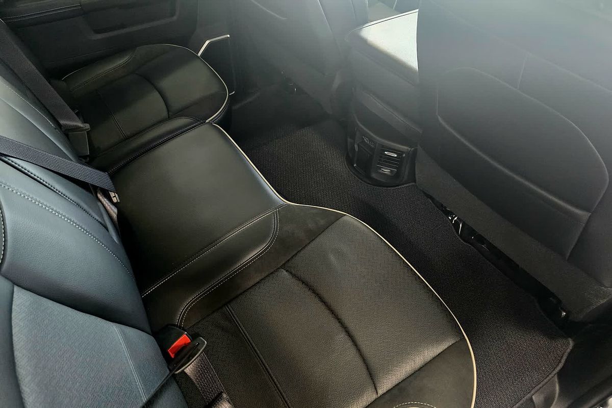 2024 RAM 2500 Laramie Rambox DJ 4X4