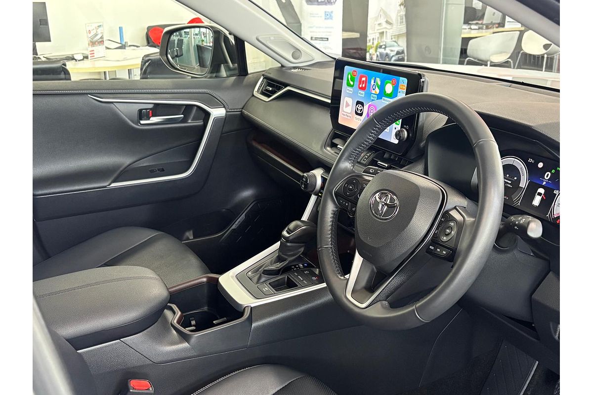 2024 Toyota RAV4 Cruiser AXAH52R