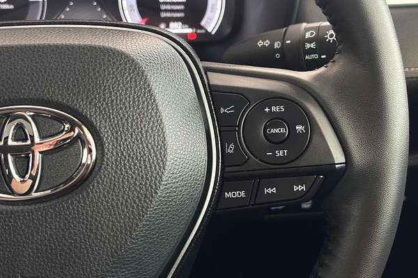 2024 Toyota RAV4 Cruiser AXAH52R