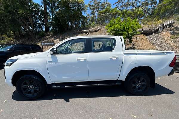 2024 Toyota Hilux SR GUN126R 4X4