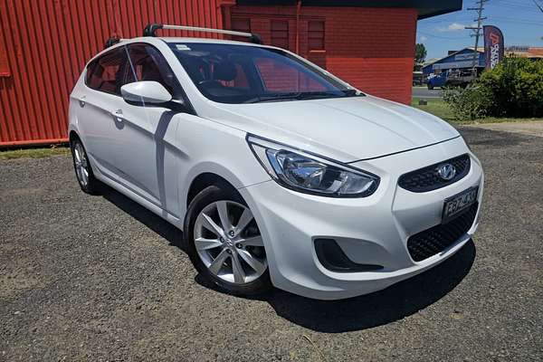 2019 Hyundai Accent Sport RB6