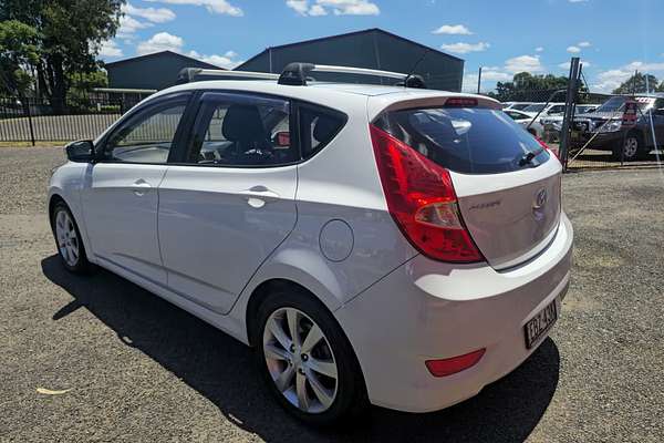 2019 Hyundai Accent Sport RB6