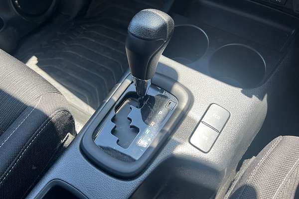 2024 Toyota Hilux SR GUN126R 4X4