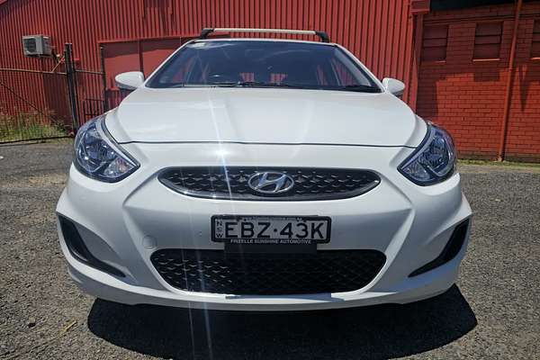 2019 Hyundai Accent Sport RB6