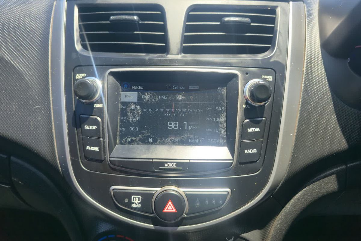 2019 Hyundai Accent Sport RB6