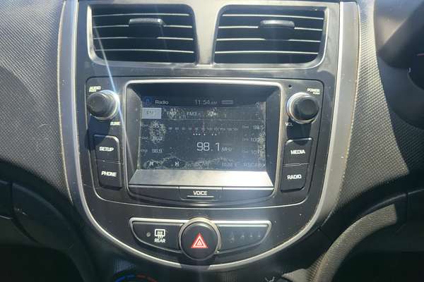 2019 Hyundai Accent Sport RB6